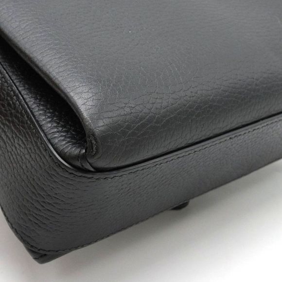 Gucci GG Chain Shoulder Bag Black Outlet Product Gold Hardware - Picture 3 of 9